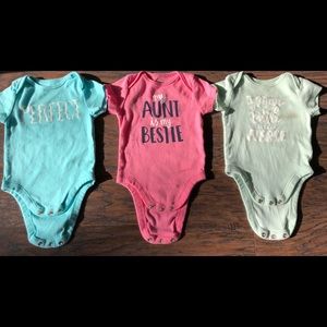 Old Navy 3-6m Onesies